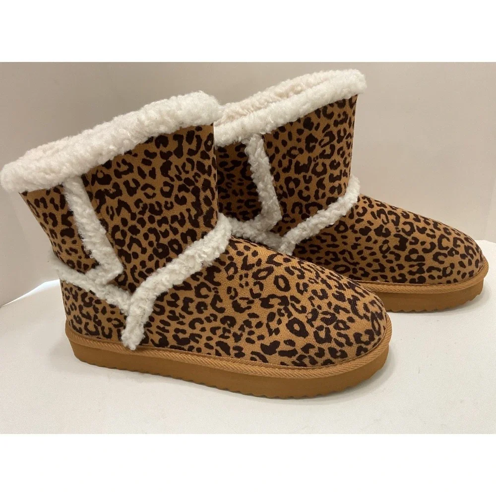 Yoki Blythe-05 Womens Leopard Print Faux Shearling Winter Boots Size 8 NEW Sh3